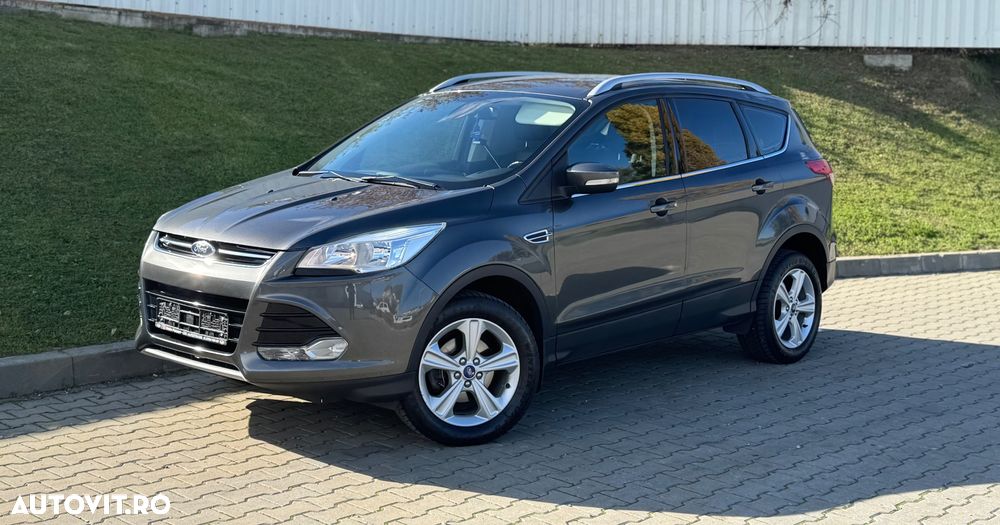 Ford Kuga 1.5 EcoBoost 2WD Titanium - 1