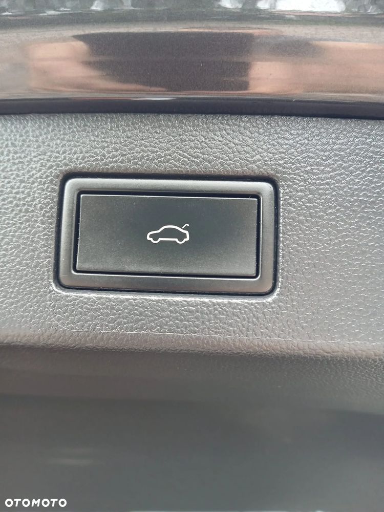 Volkswagen Arteon 2.0 TDI Elegance DSG - 13