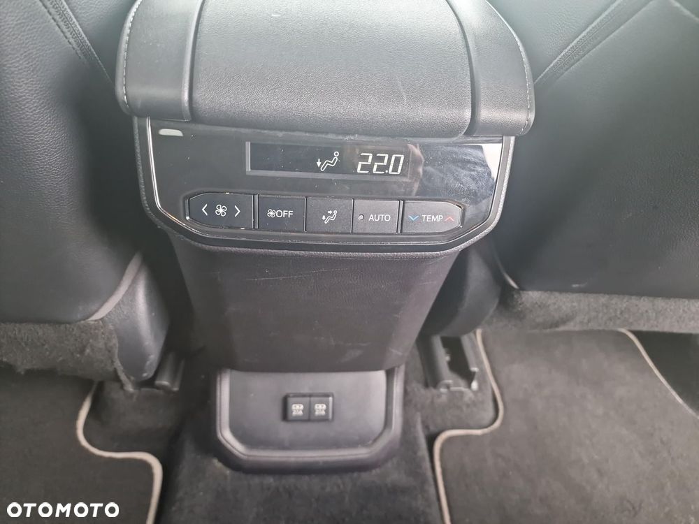 Toyota Highlander - 13