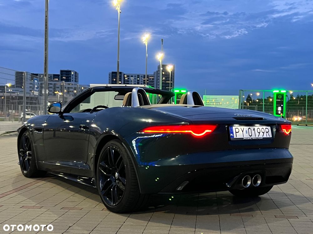 Jaguar F-Type - 28