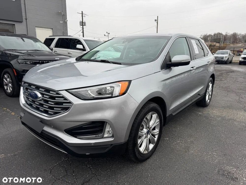 Ford Edge - 2