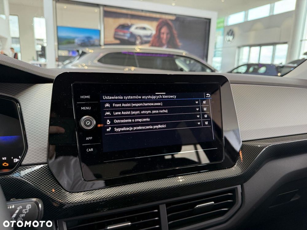 Volkswagen T-Cross - 11