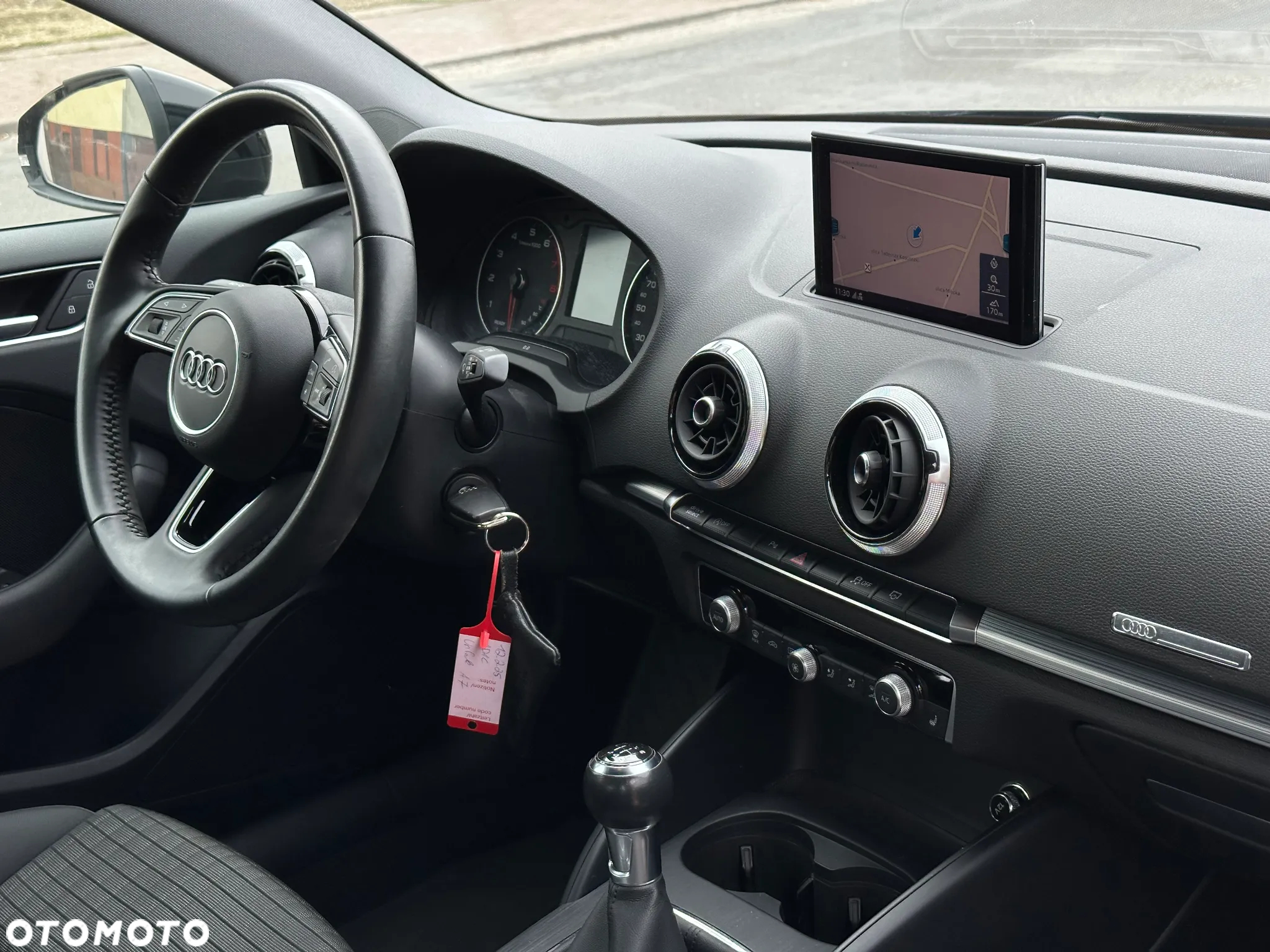 Audi A3 30 TFSI Sportback design - 11