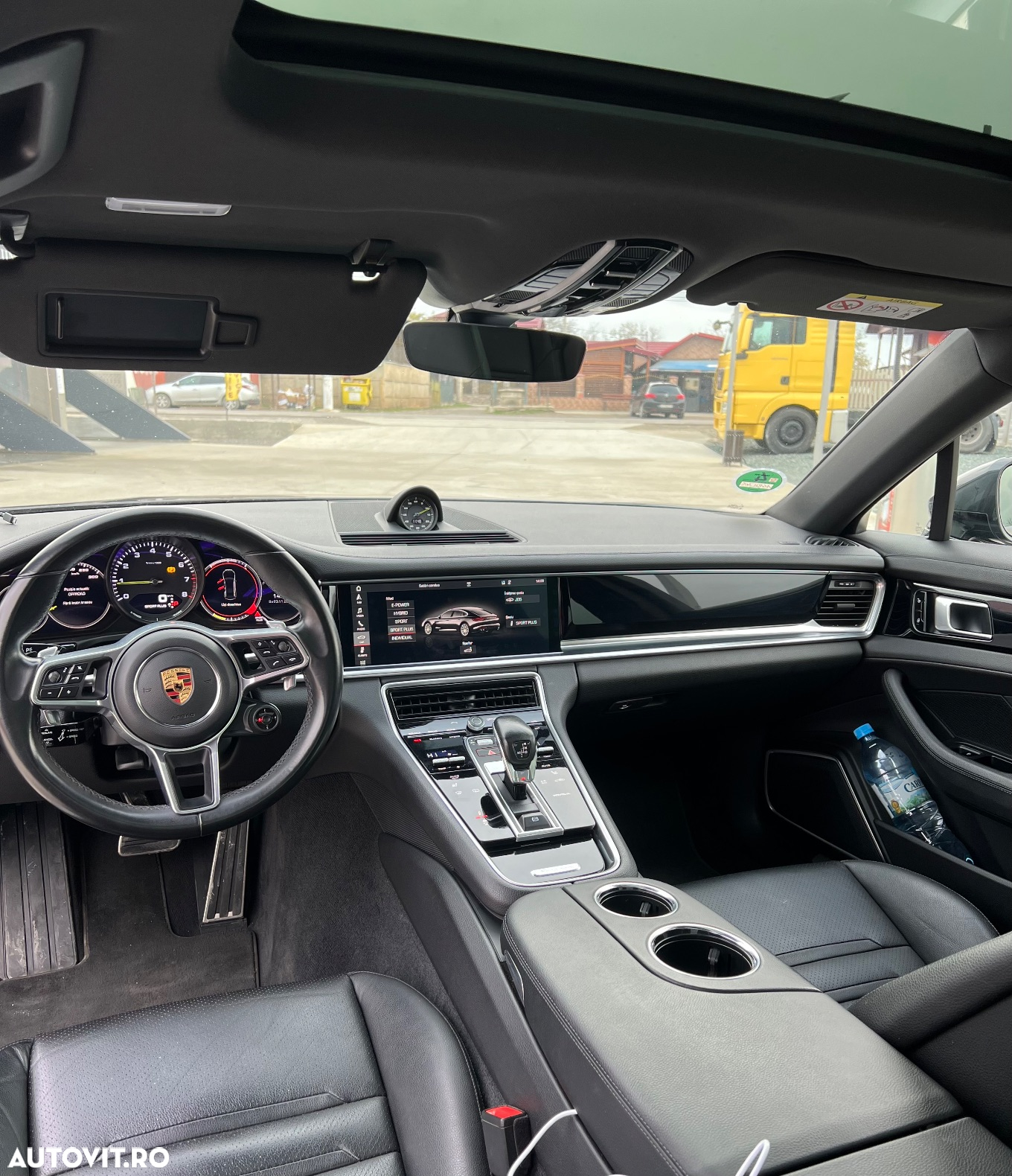 Porsche Panamera 4 E-Hybrid - 13