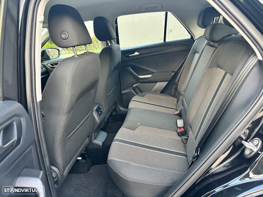 VW T-Roc 1.5 TSI Sport DSG - 28