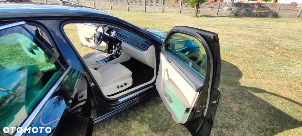 Skoda Superb 2.0 TDI Style DSG - 8