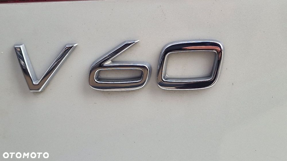 Volvo V60 - 11