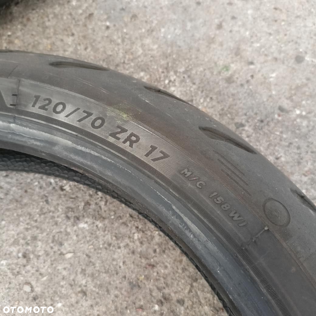 OPONA MOTOR 120/70/17 MICHELIN (F1536) - 4