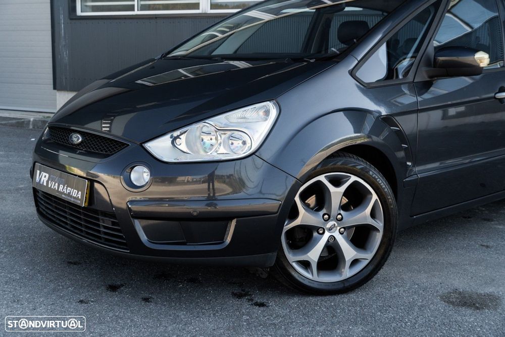 Ford S-Max 1.8 TDCi Titanium 7L - 4
