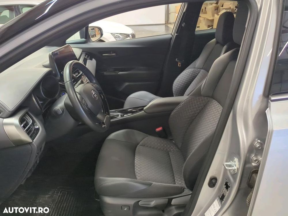 Toyota C-HR 2.0 HSD 184 CP 4x2 CVT Style - 8