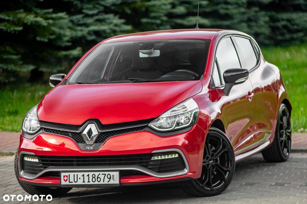 Renault Clio TCe 200 EDC Sport R.S - 16