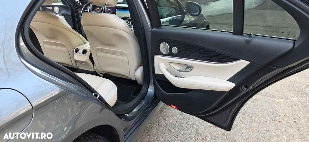 Mercedes-Benz E 220 d Aut. - 28