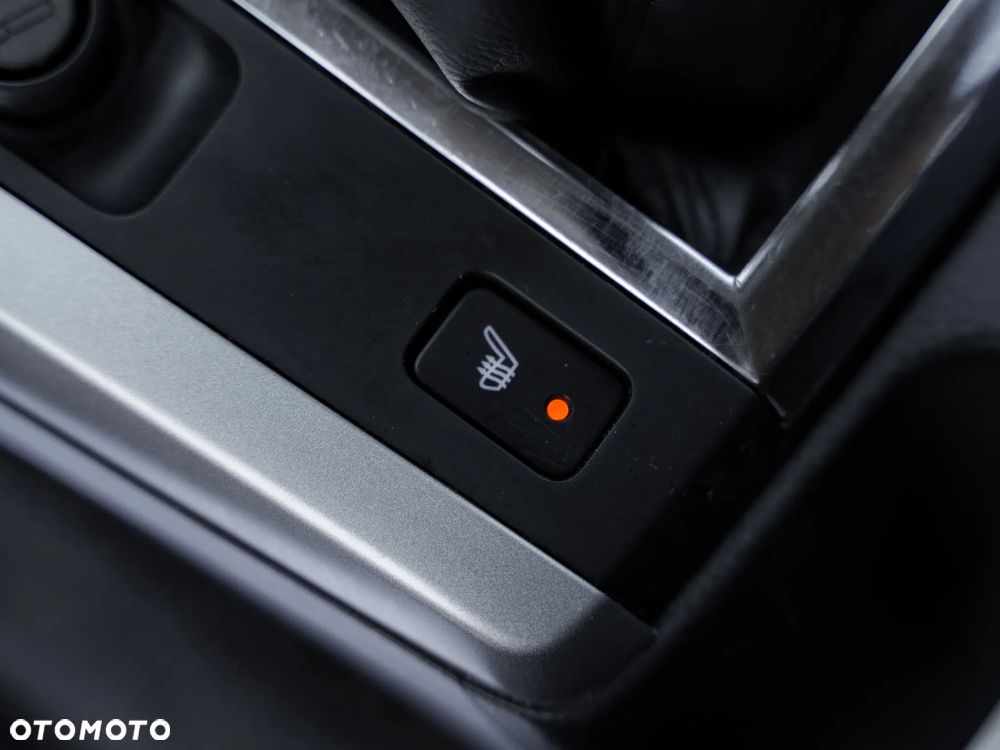 Suzuki Grand Vitara 1.9 DDiS Comfort + DPF Family - 27