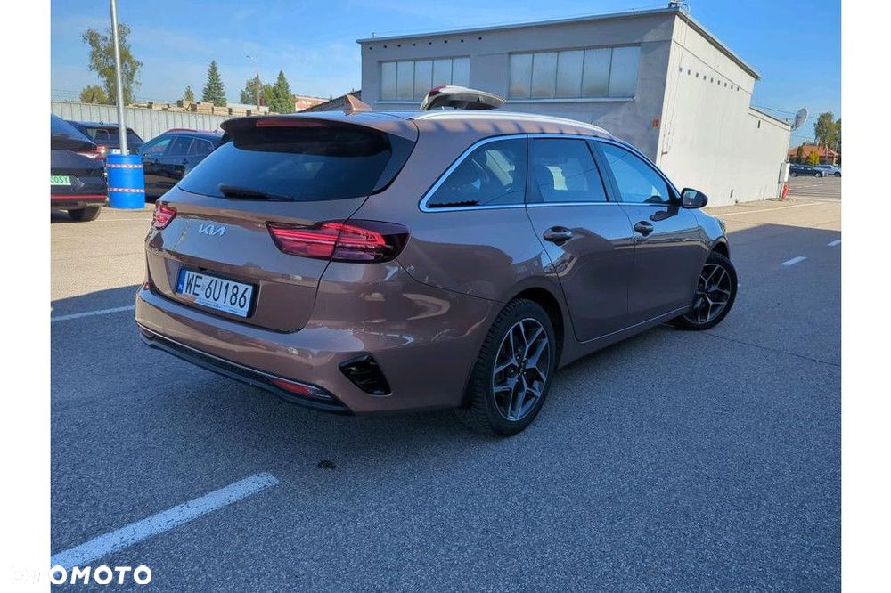 Kia Ceed - 5