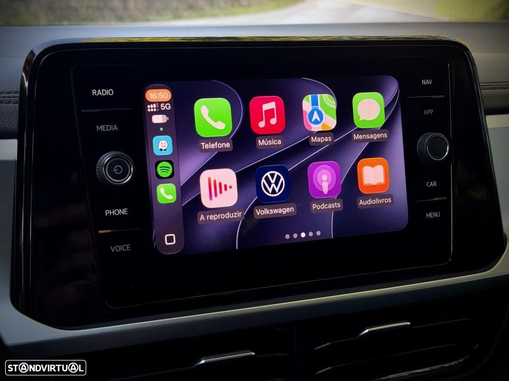 VW T-Roc 1.5 TSI Urban DSG - 12
