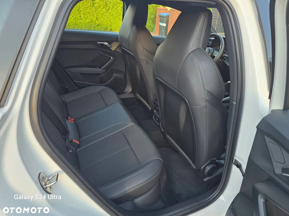 Audi A3 Sportback 2.0 TDI S tronic S line Sportpaket - 32