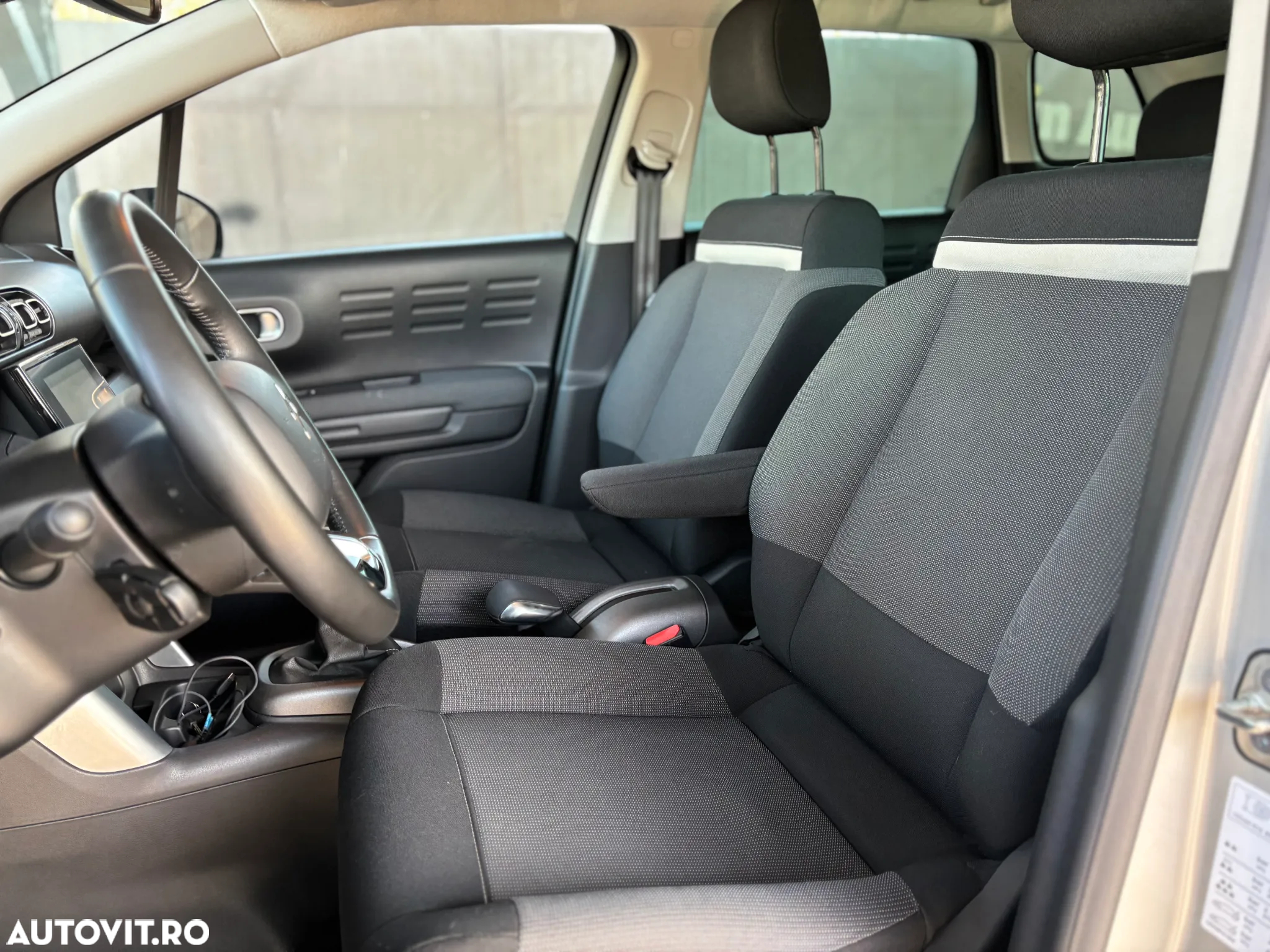 Citroën C3 AIRCROSS BlueHDI 100 Stop & Start Shine - 16