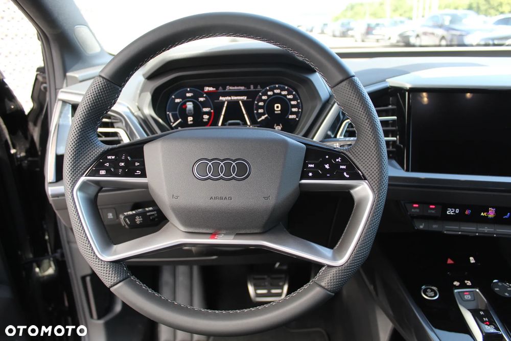 Audi Q4 e-tron 40 63kWh Advanced - 18