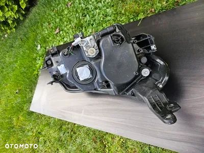Lampy LED przednie Suzuki Vitara 2016 - 6