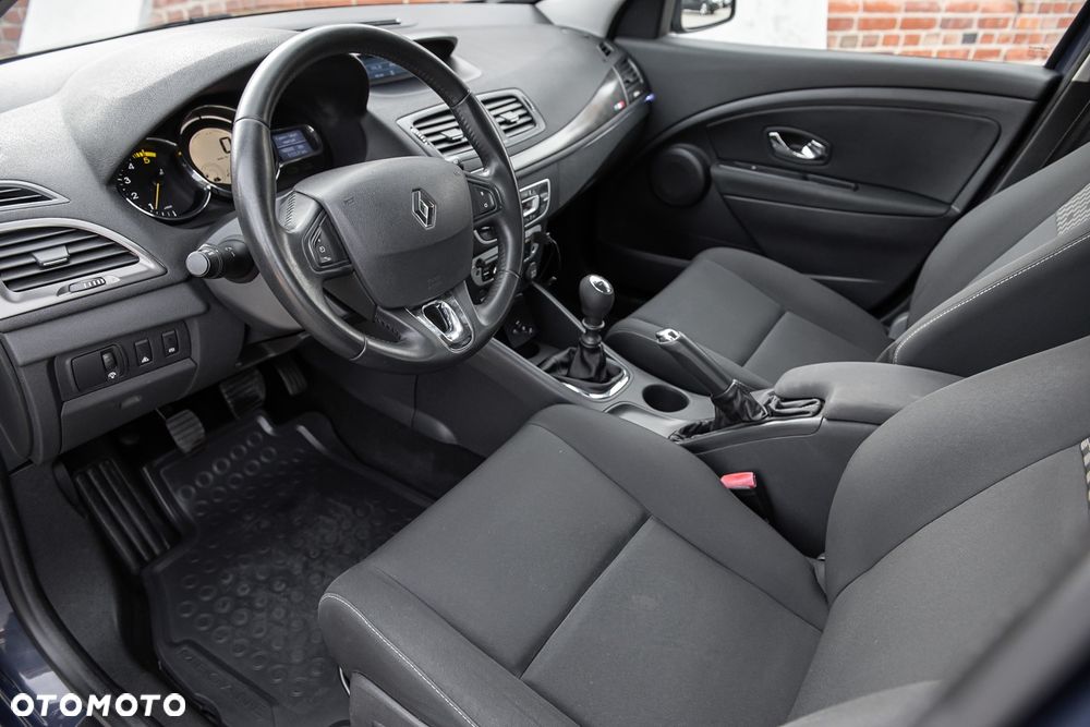 Renault Megane dCi 110 FAP LIMITED - 15
