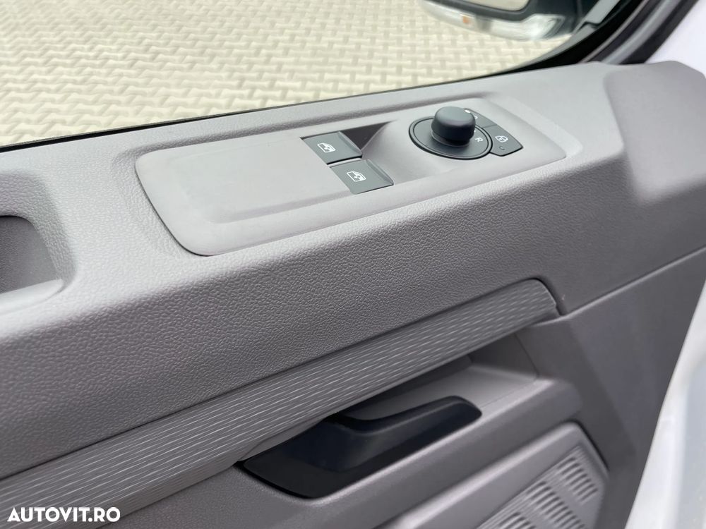 Volkswagen Transporter 2.0 81 kW KR - 8