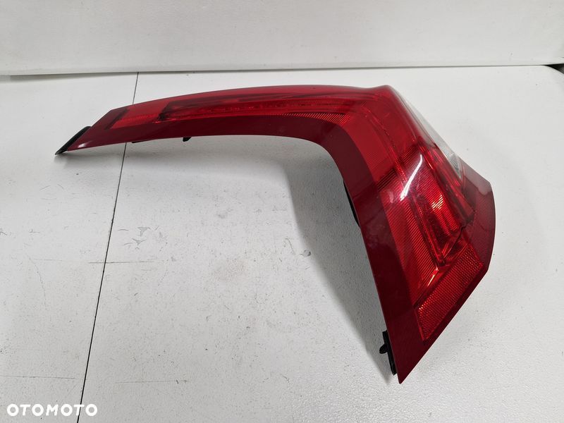 VOLVO V60 1 I LAMPA LEWY TYŁ LEWA TYLNA 31395928 - 3