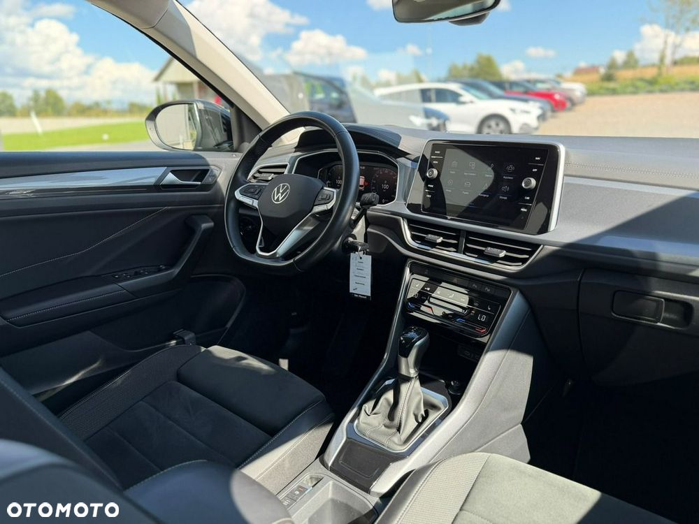 Volkswagen T-Roc - 14