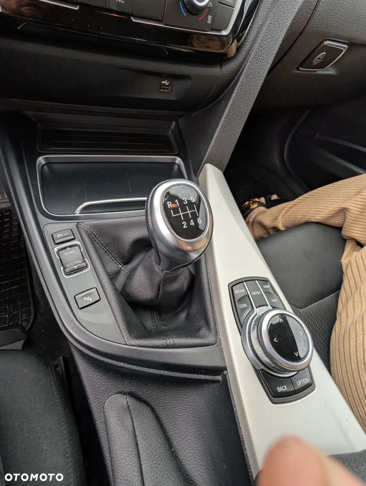 BMW Seria 3 - 12