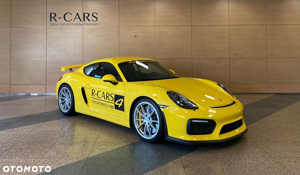Porsche Cayman GT4 - 1