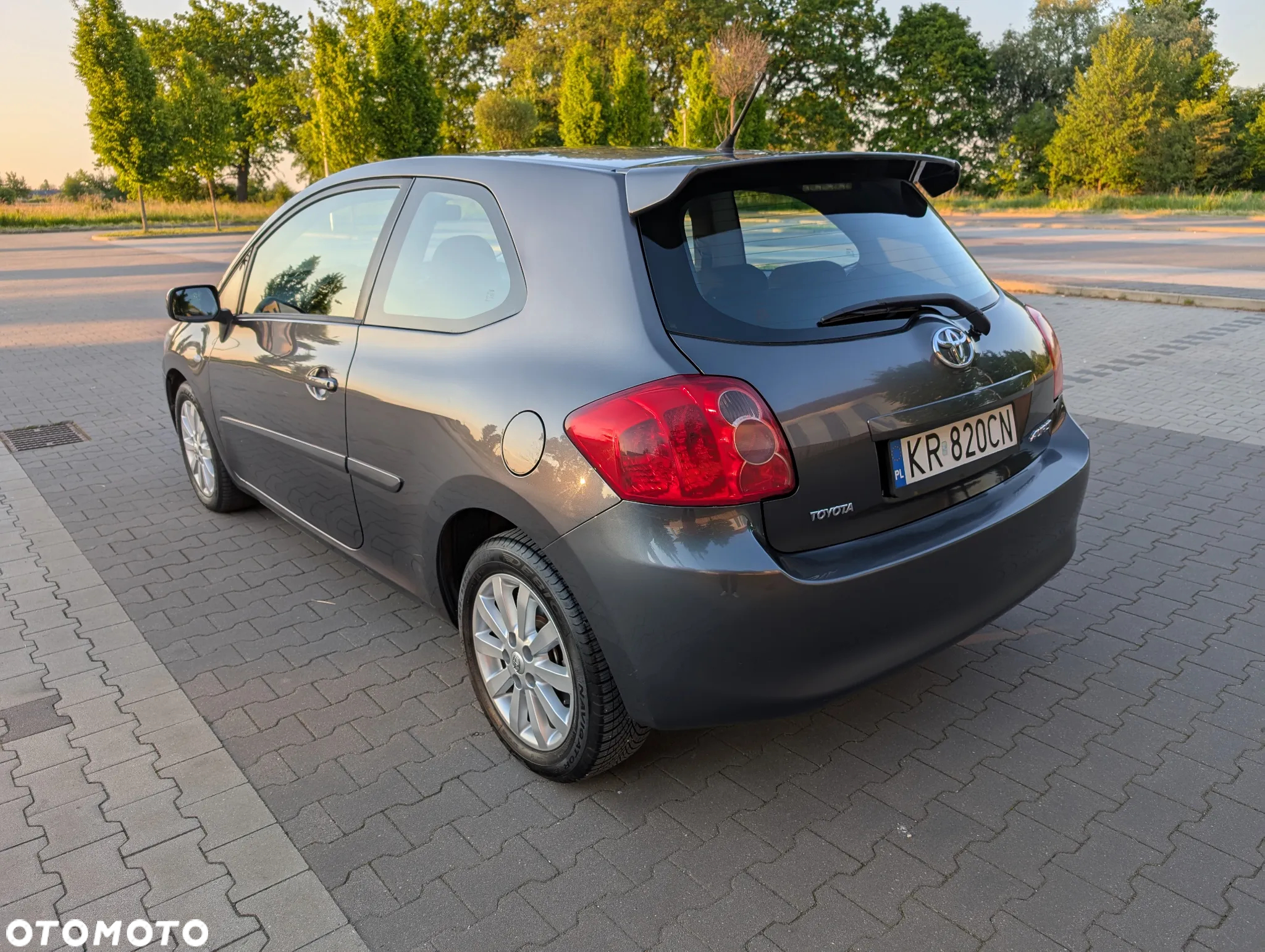 Toyota Auris 1.4 VVT-i Luna - 3