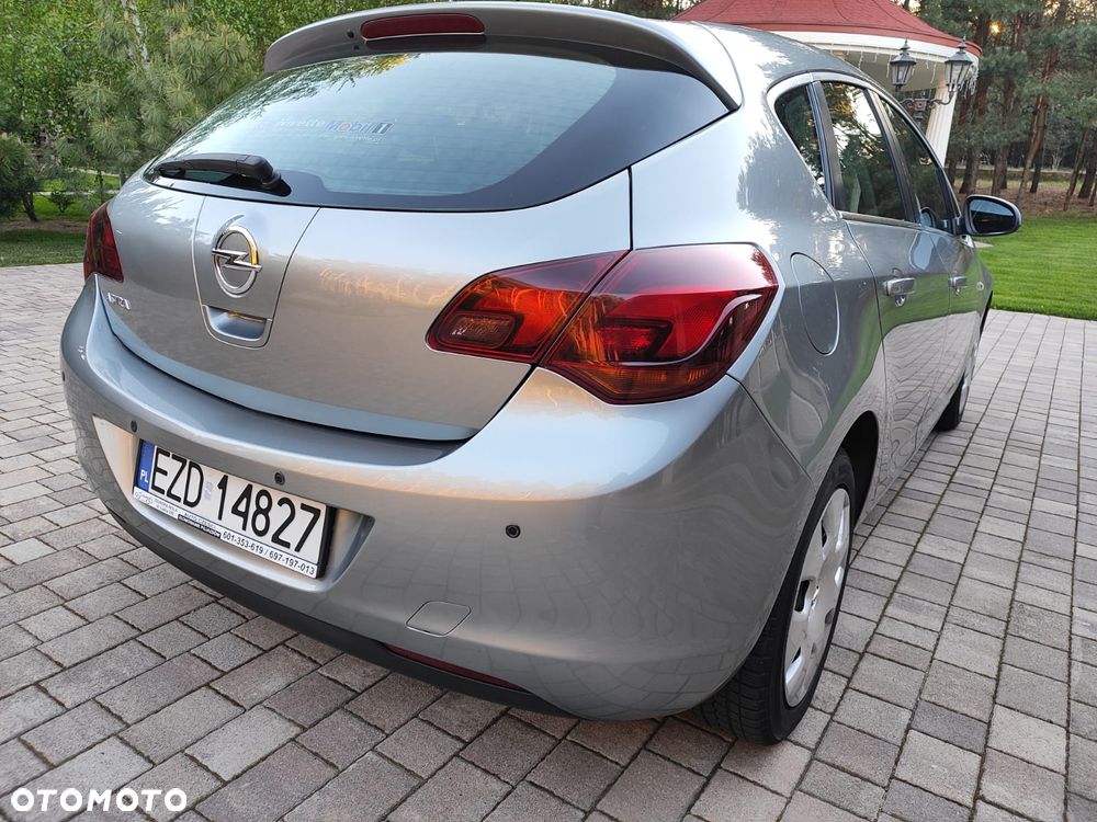 Opel Astra 1.6 - 3
