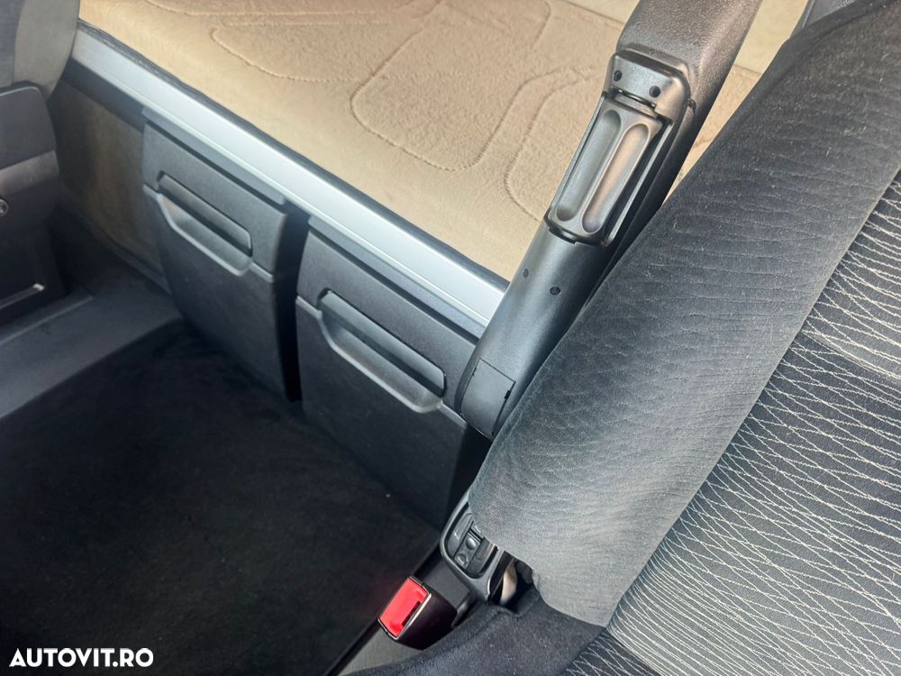 Mercedes-Benz Actros - 11