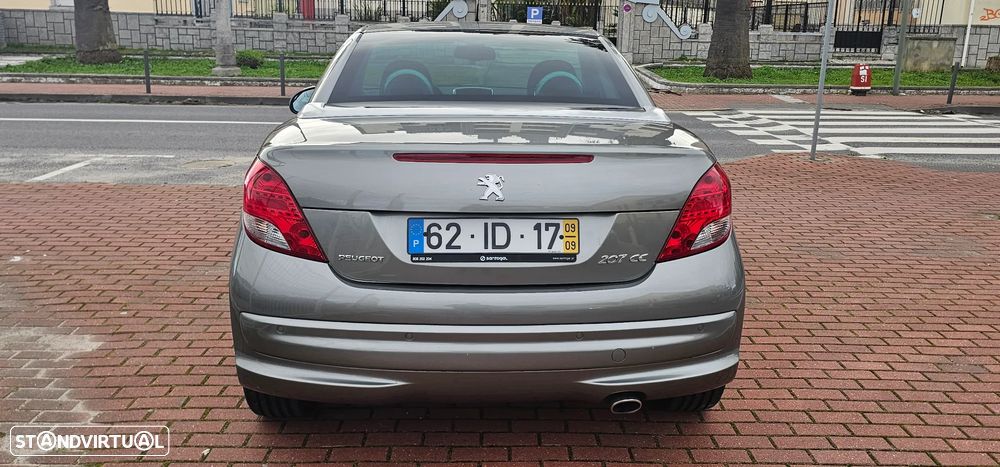 Peugeot 207 CC 1.6 HDi FAP Sport - 23