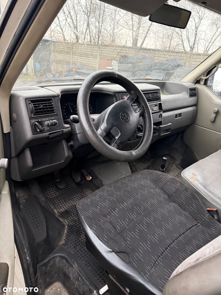 Volkswagen Transporter T4 - 2