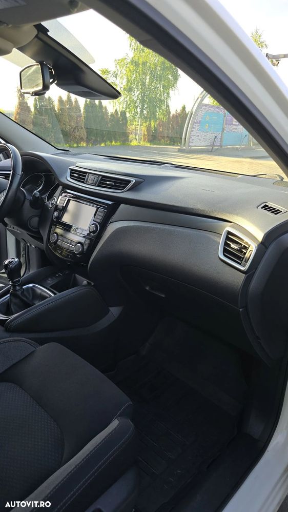 Nissan Qashqai 1.3 157CP 2WD N-Connecta - 6
