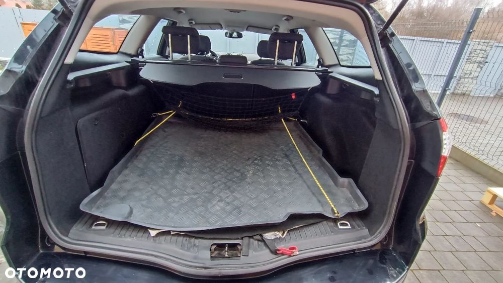 Ford Mondeo 2.0 Platinium X - 17