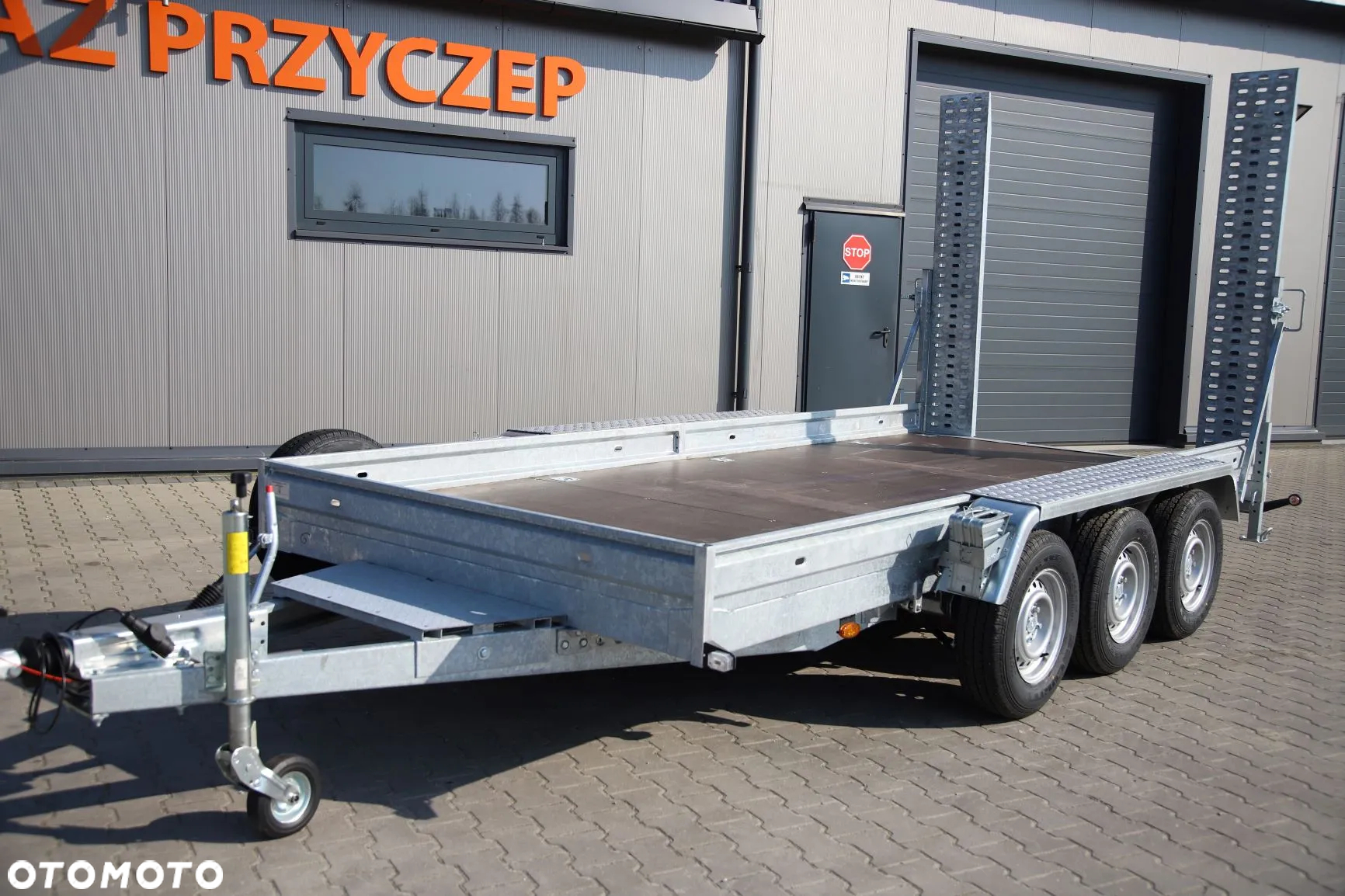 Niewiadów Przyczepa pod minikoparkę/sprzęt budowlany 450x190x25cm Podjazdy 2m stal 3 OSIE DMC 3500kg BARDZO MOCNA!!! - 7