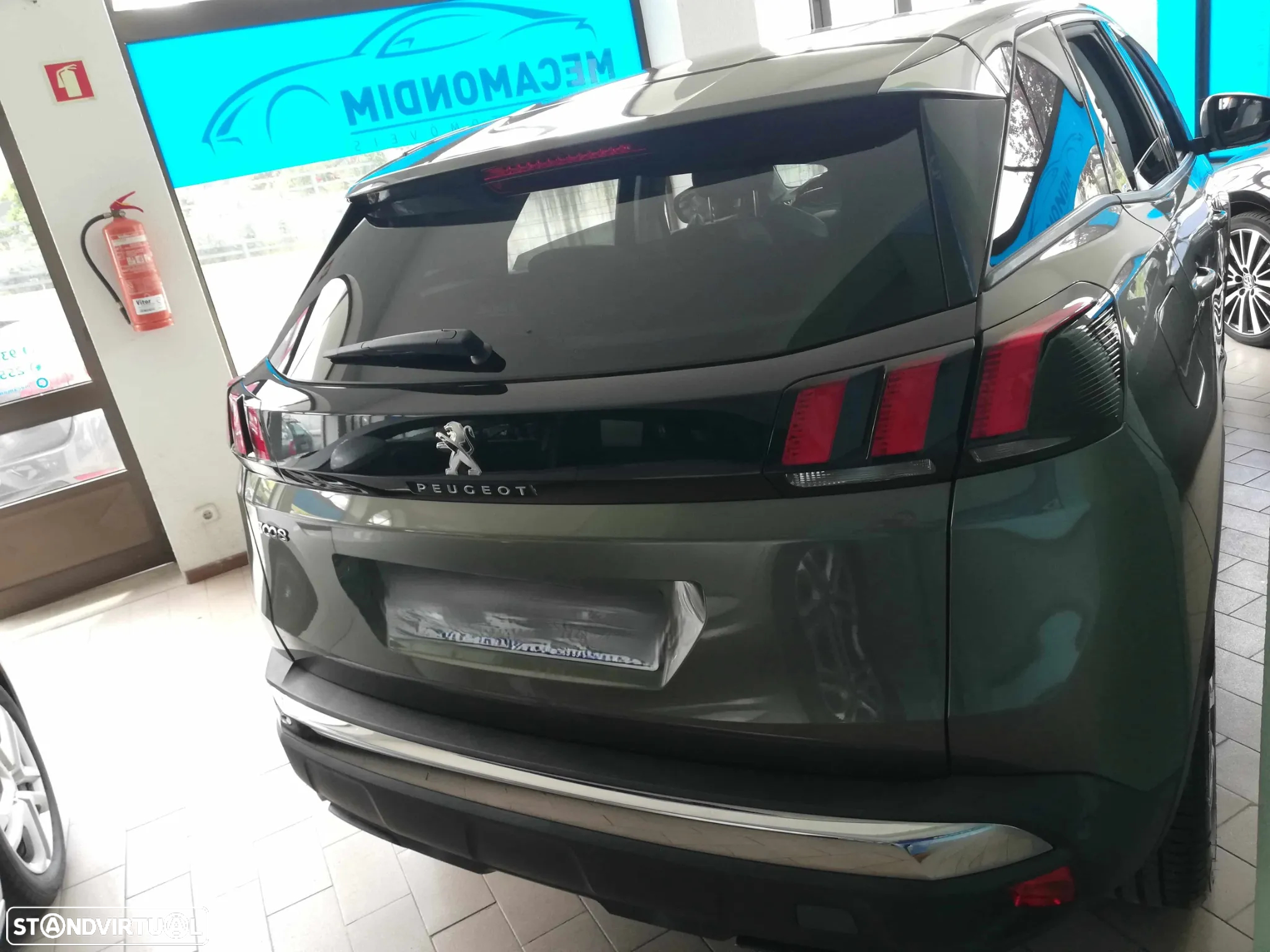 Peugeot 3008 1.5 BlueHDi Allure Baixo Consumo EAT8 - 5