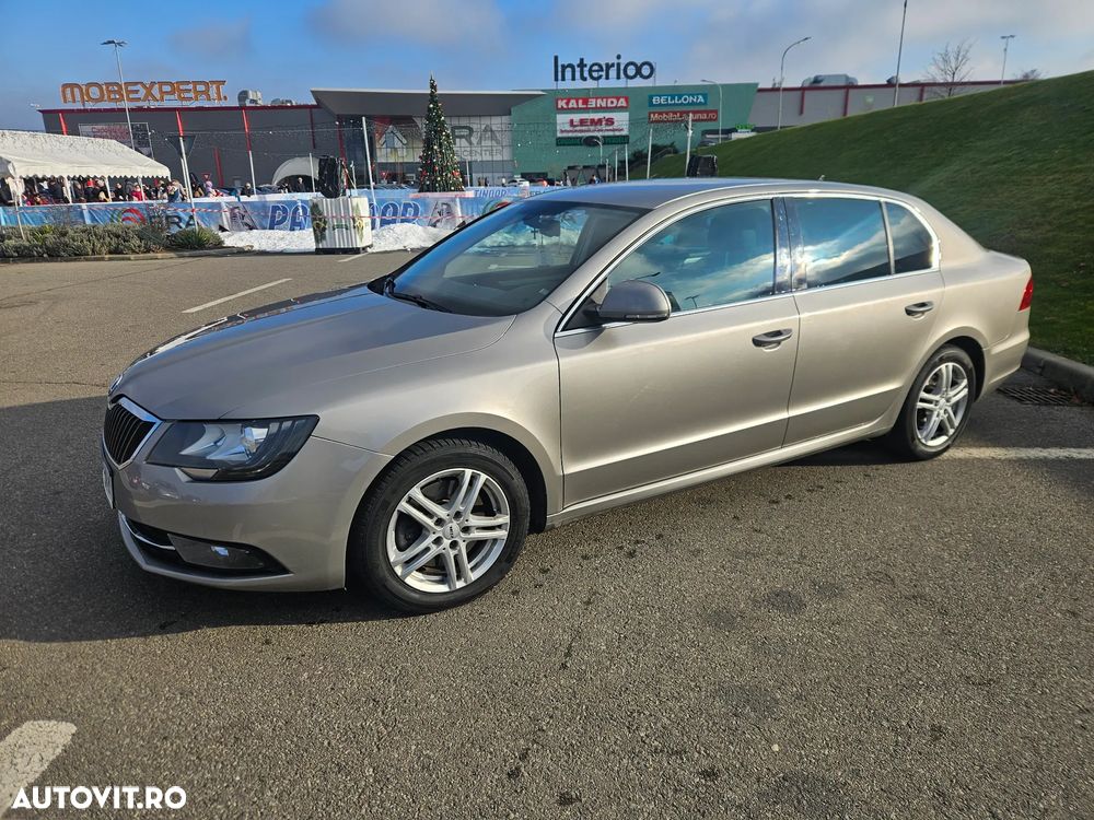 Skoda Superb 2.0 TDI DSG Comfort - 5