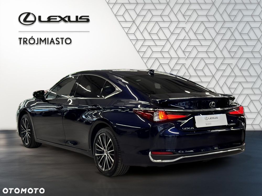 Lexus ES 300h Prestige - 4