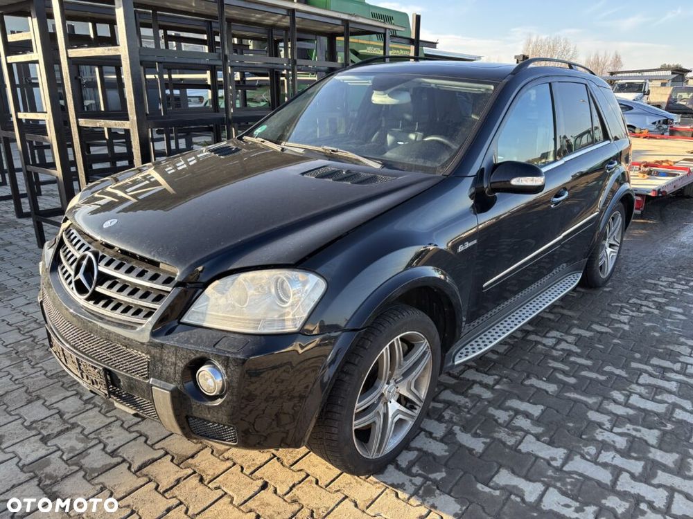 Mercedes-Benz ML 63 AMG 4Matic 7G-TRONIC - 1