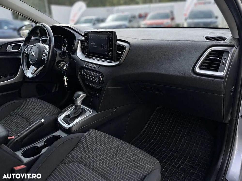 Kia Ceed 1.5 T-GDI 7DCT Best+ - 9