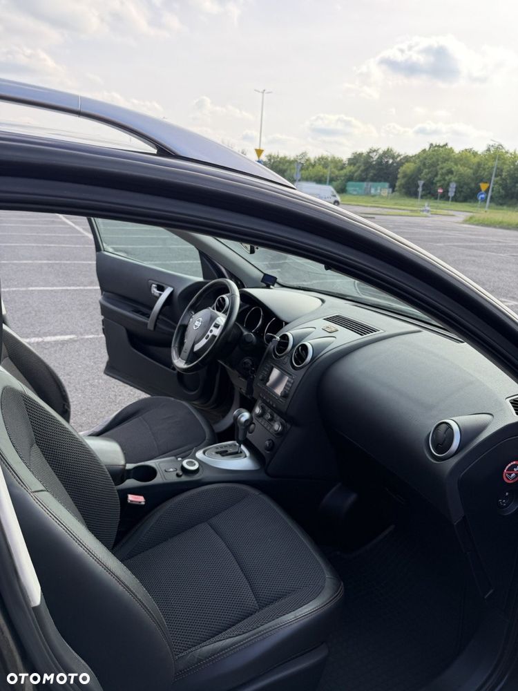 Nissan Qashqai 2.0 dCi 4x4 Tekna - 8
