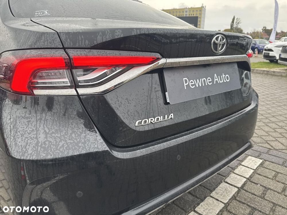 Toyota Corolla - 11