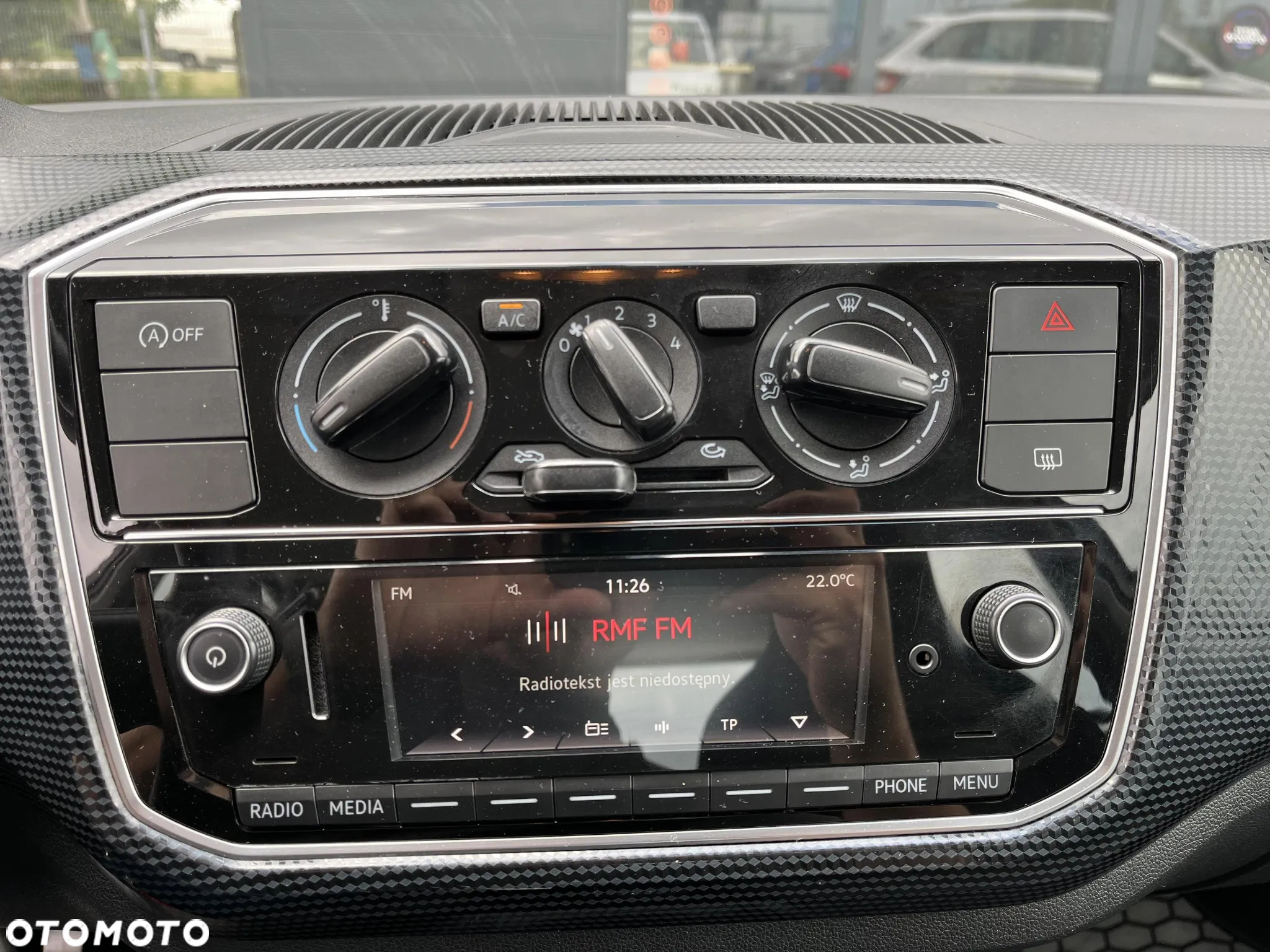 Volkswagen up! 1.0 move - 23