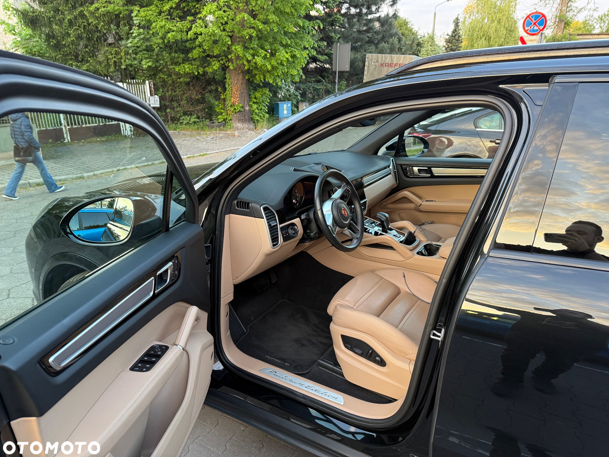 Porsche Cayenne E-Hybrid Platinum Edition - 10