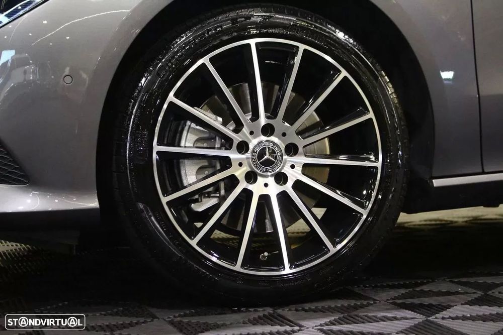 Mercedes-Benz CLA 250 e Progressive - 3