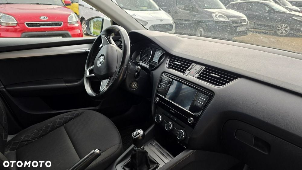 Skoda Octavia - 16