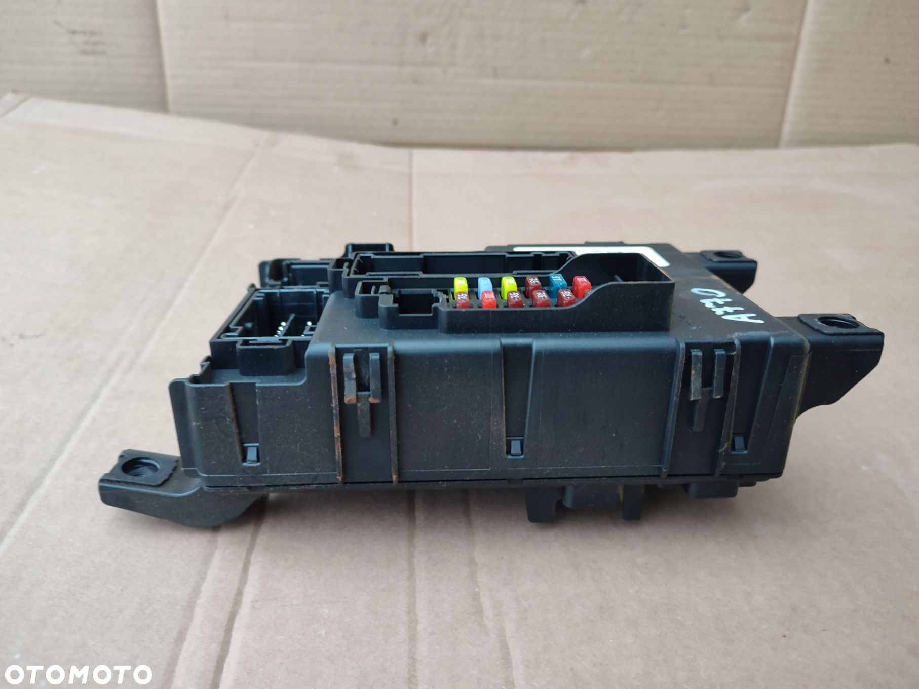 Skrzynka moduł BSI FIAT GRANDE PUNTO 1.4 8V 00517986150 115TYS PRZEBIEGU - 2