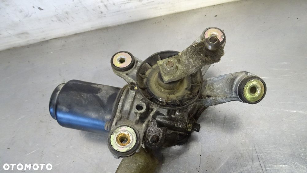 SILNICZEK WYCIERACZEK PRZÓD SUBARU FORESTER I 2.0 - 4